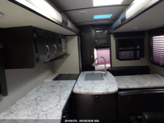 Grand Design Rv Imagine 2019 573TE3226K6614526 Image 8