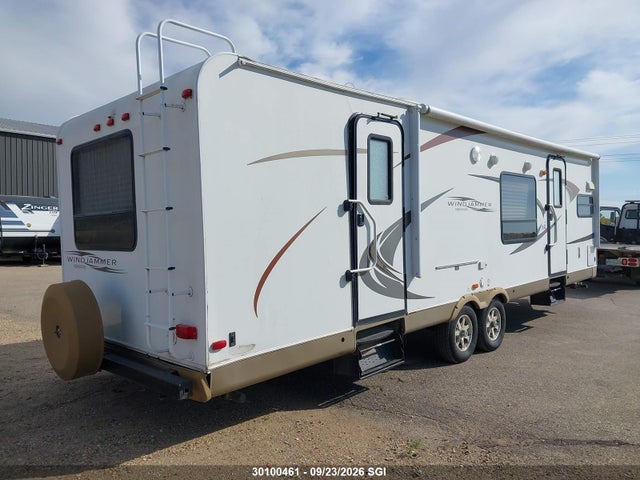 Продажа на аукционе авто 2011 Forest River Inc. Windjammer 3008w, vin: 4X4TRLF25B1838044, номер лота: 30100461