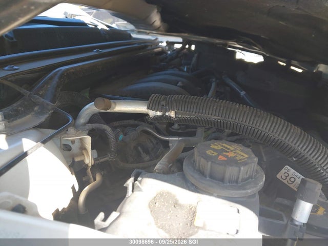30098696 :رقم المزاد ، 1FAHP2H88DG119924 vin ، 2013 Ford Taurus Sel مزاد بيع