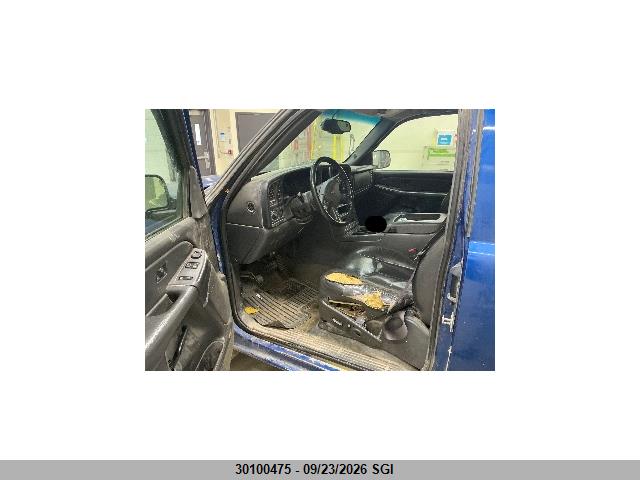2004 Gmc New Sierra K1500 მანქანა იყიდება აუქციონზე, vin: 2GTEK19T741340047, აუქციონის ნომერი: 30100475