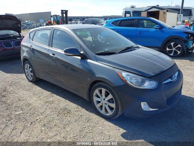 2013 Hyundai Accent Gls/se მანქანა იყიდება აუქციონზე, vin: KMHCU5AE0DU101512, აუქციონის ნომერი: 30100482