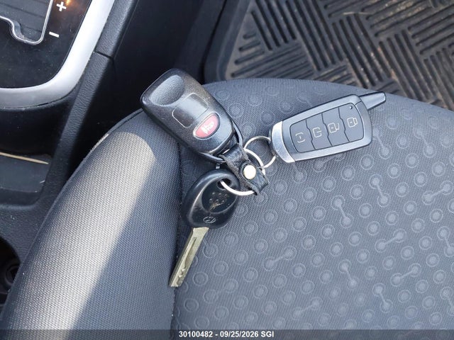 30100482 :رقم المزاد ، KMHCU5AE0DU101512 vin ، 2013 Hyundai Accent Gls/se مزاد بيع