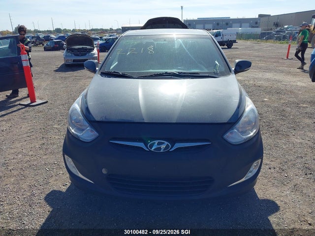 30100482 :رقم المزاد ، KMHCU5AE0DU101512 vin ، 2013 Hyundai Accent Gls/se مزاد بيع