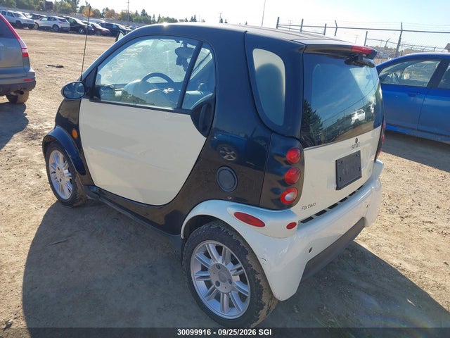 30099916 :رقم المزاد ، WMEAJ00F66J270098 vin ، 2006 Smart Fortwo مزاد بيع