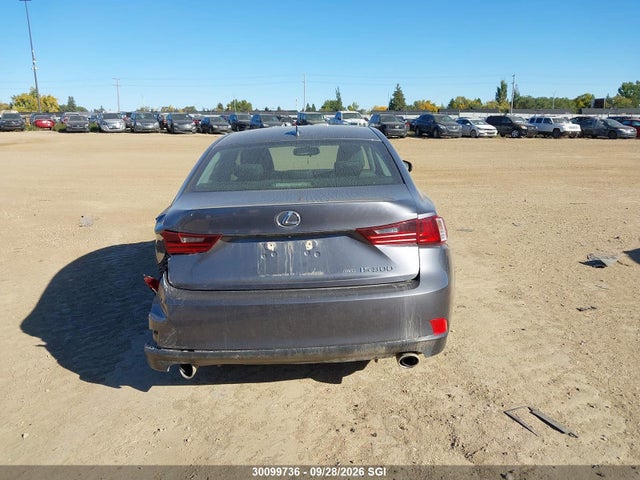 30099736 :رقم المزاد ، JTHCM1D21G5010549 vin ، 2016 Lexus Is 300 مزاد بيع