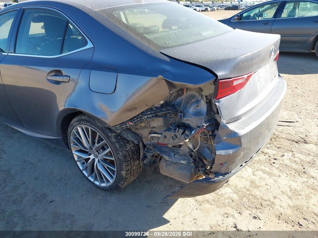 30099736 :رقم المزاد ، JTHCM1D21G5010549 vin ، 2016 Lexus Is 300 مزاد بيع