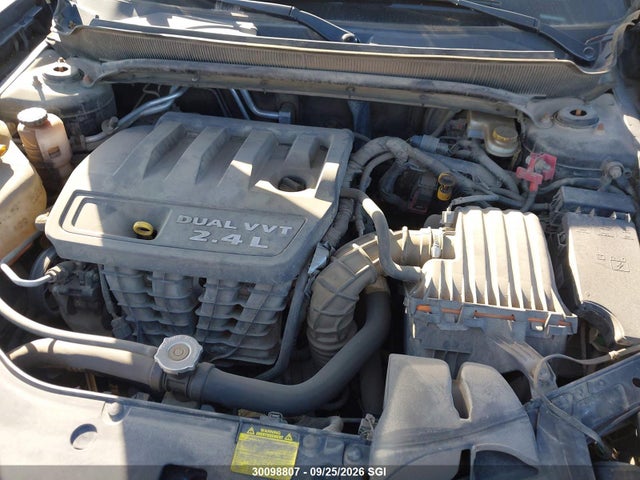 30098807 :رقم المزاد ، 1C3CDZCB4DN746015 vin ، 2013 Dodge Avenger Sxt مزاد بيع