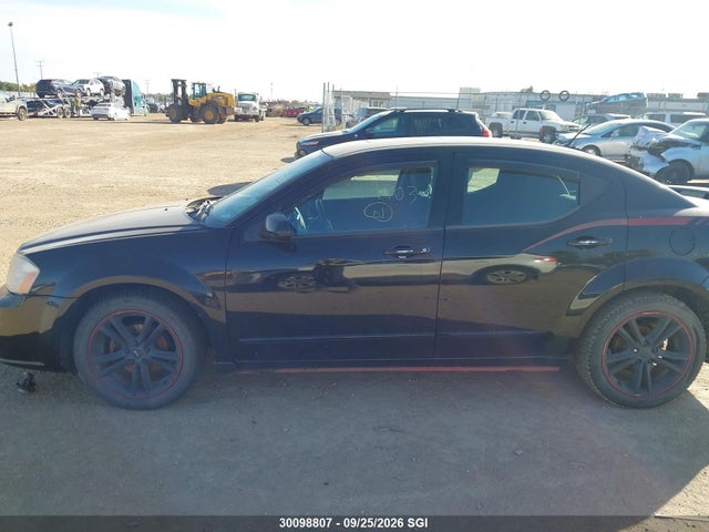 30098807 :رقم المزاد ، 1C3CDZCB4DN746015 vin ، 2013 Dodge Avenger Sxt مزاد بيع