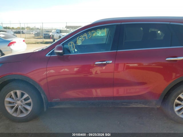 30100400 :رقم المزاد ، 5XYPGDA12HG330415 vin ، 2017 Kia Sorento Lx/l مزاد بيع