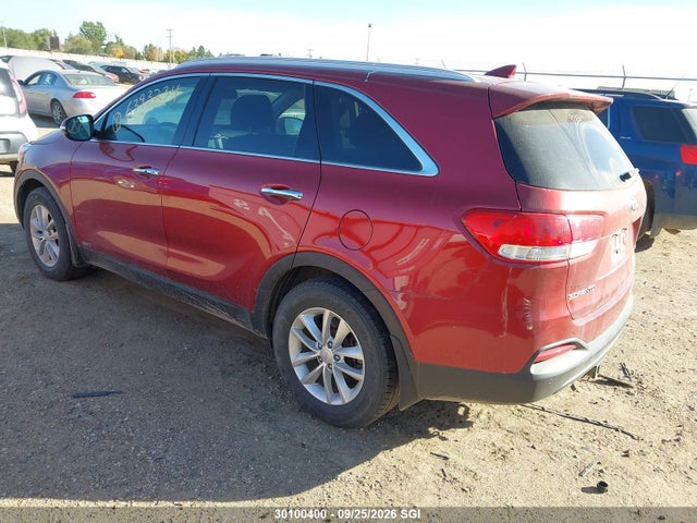 30100400 :رقم المزاد ، 5XYPGDA12HG330415 vin ، 2017 Kia Sorento Lx/l مزاد بيع