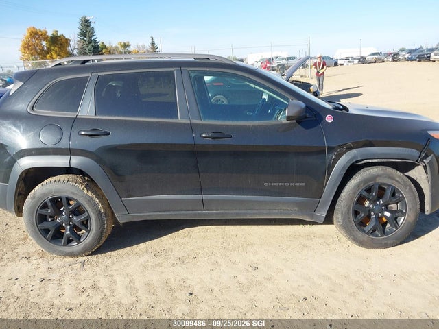 Aukcja sprzedaży 2016 Jeep Cherokee Trailhawk, vin: 1C4PJMBS4GW338459, numer aukcji: 30099486