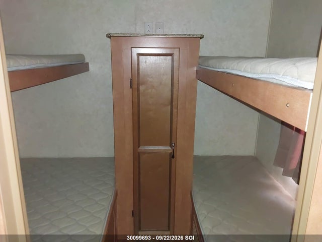 2013 Gulf Stream Trailer 279qbl Conquest მანქანა იყიდება აუქციონზე, vin: 1NL1GTM2XD1109959, აუქციონის ნომერი: 30099693