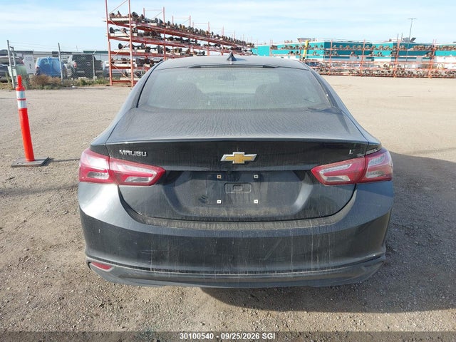 30100540 :رقم المزاد ، 1G1ZD5ST8MF033324 vin ، 2021 Chevrolet Malibu Lt مزاد بيع