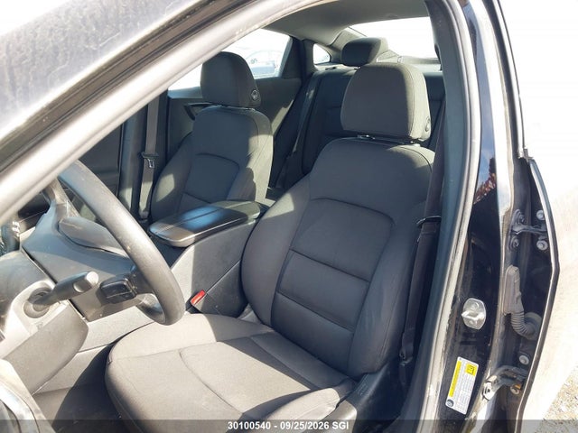 30100540 :رقم المزاد ، 1G1ZD5ST8MF033324 vin ، 2021 Chevrolet Malibu Lt مزاد بيع