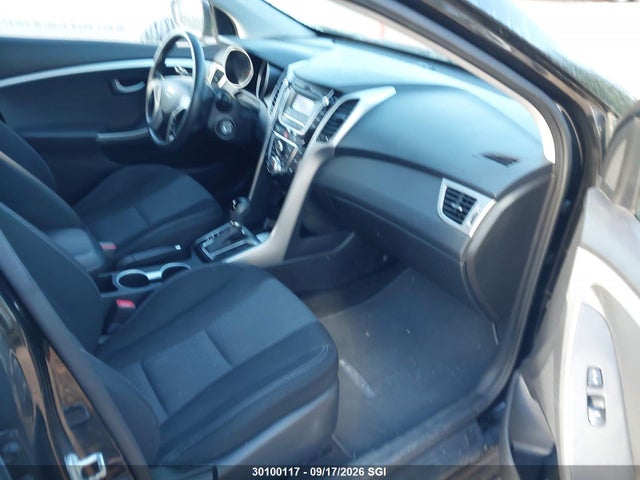 Продаж на аукціоні авто 2014 Hyundai Elantra Gt, vin: KMHD25LH9EU183873, номер лоту: 30100117
