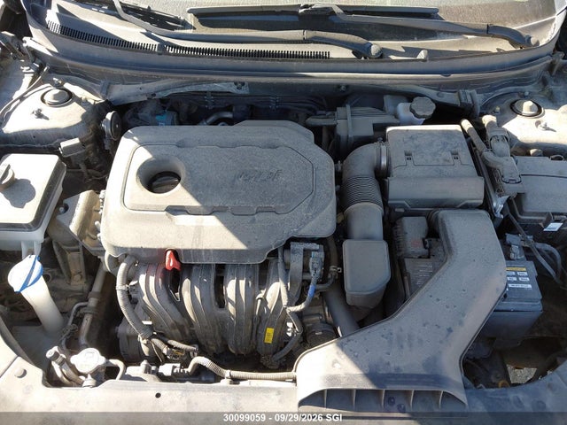 Hyundai SONATA SE 2018 5NPE24AF2JH615521 Image 10