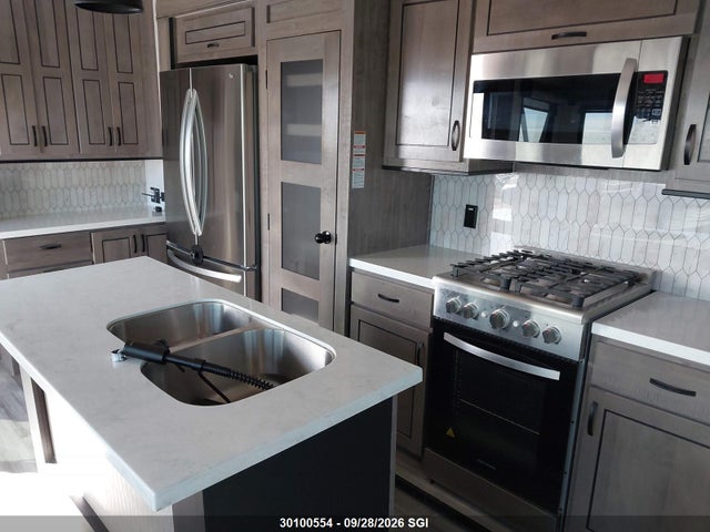 Продажа на аукционе авто 2022 Forest River Trailer Cottage Cedar, vin: 4X4TCRS29NS229743, номер лота: 30100554