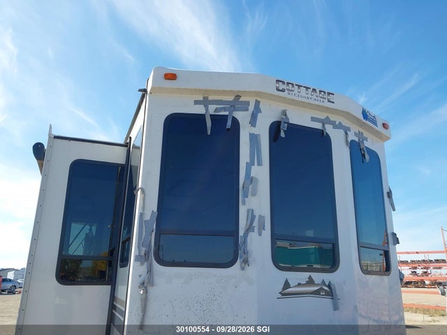 Продажа на аукционе авто 2022 Forest River Trailer Cottage Cedar, vin: 4X4TCRS29NS229743, номер лота: 30100554