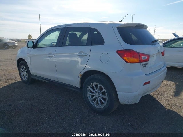 30100556 :رقم المزاد ، JA4AJ3AU8CZ601252 vin ، 2012 Mitsubishi Rvr Se مزاد بيع