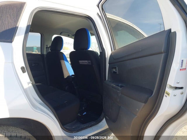 30100556 :رقم المزاد ، JA4AJ3AU8CZ601252 vin ، 2012 Mitsubishi Rvr Se مزاد بيع