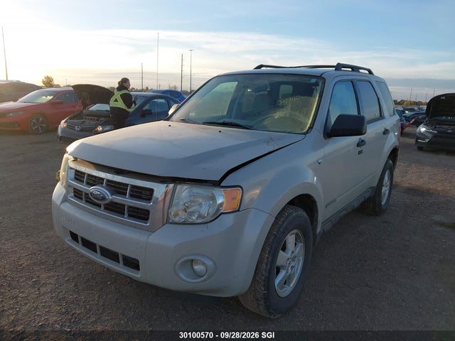 2008 Ford Escape Xlt მანქანა იყიდება აუქციონზე, vin: 1FMCU93148KA88461, აუქციონის ნომერი: 30100570