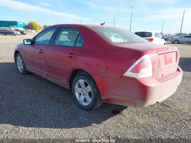 30100576 :رقم المزاد ، 3FAHP071X7R168760 vin ، 2007 Ford Fusion Se مزاد بيع