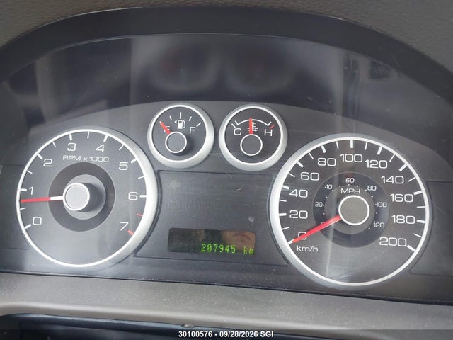 30100576 :رقم المزاد ، 3FAHP071X7R168760 vin ، 2007 Ford Fusion Se مزاد بيع
