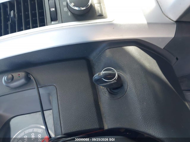 30099068 :رقم المزاد ، 1D7RV1CT2AS149235 vin ، 2010 Dodge Ram 1500 مزاد بيع