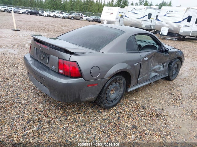 2003 Ford Mustang მანქანა იყიდება აუქციონზე, vin: 1FAFP404X3F397563, აუქციონის ნომერი: 30098687
