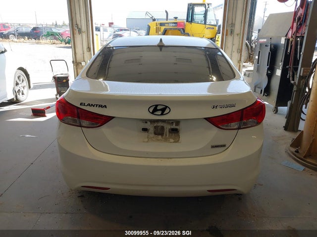 2013 Hyundai Elantra Gls/limited მანქანა იყიდება აუქციონზე, vin: 5NPDH4AE9DH265648, აუქციონის ნომერი: 30099955