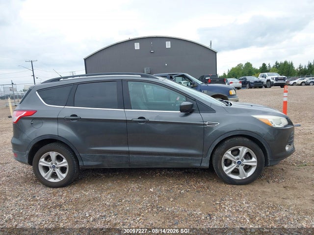 30097227 :رقم المزاد ، 1FMCU0GX4FUB51313 vin ، 2015 Ford Escape Se مزاد بيع