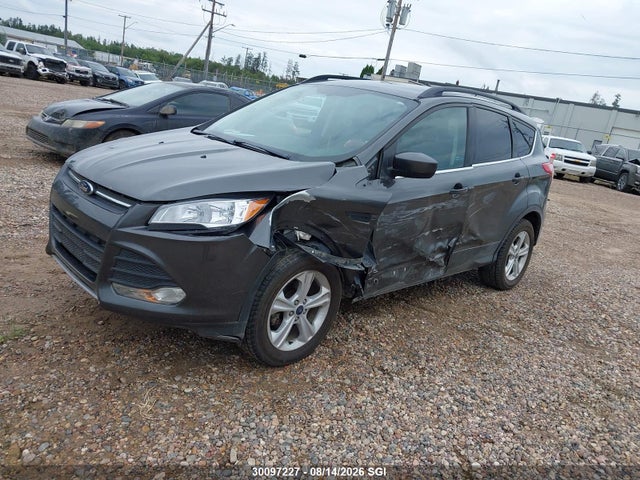30097227 :رقم المزاد ، 1FMCU0GX4FUB51313 vin ، 2015 Ford Escape Se مزاد بيع