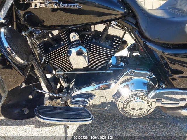 Продажа на аукционе авто 2010 Harley-davidson Flhx, vin: 5HD1KB4A7AB637994, номер лота: 30100239