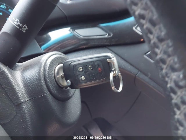 30098221 :رقم المزاد ، KL77P2EM3CK602642 vin ، 2012 Chevrolet Orlando Lt مزاد بيع