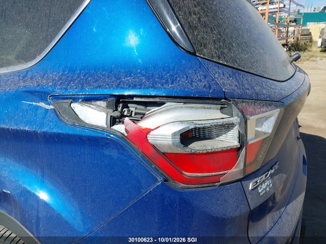 Ford ESCAPE SE 2018 1FMCU9GD5JUC38933 Image 13