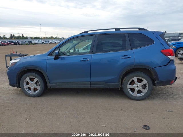 Продаж на аукціоні авто 2019 Subaru Forester Premium, vin: JF2SKEDC0KH539485, номер лоту: 30094996