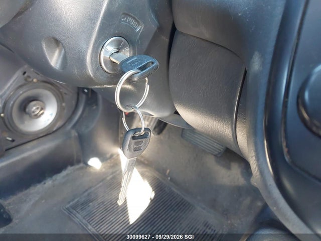 Продажа на аукционе авто 1999 Honda Civic Dx, vin: 1HGEJ6263XL806867, номер лота: 30099627