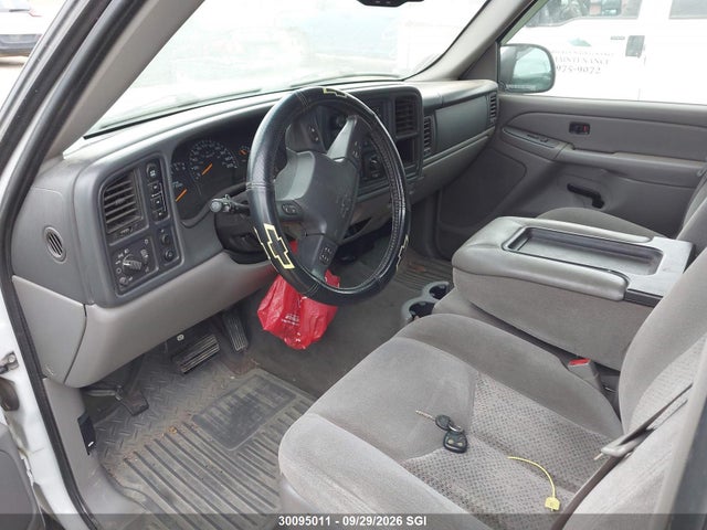 2005 Chevrolet Avalanche K1500 მანქანა იყიდება აუქციონზე, vin: 3GNEK12T25G125525, აუქციონის ნომერი: 30095011
