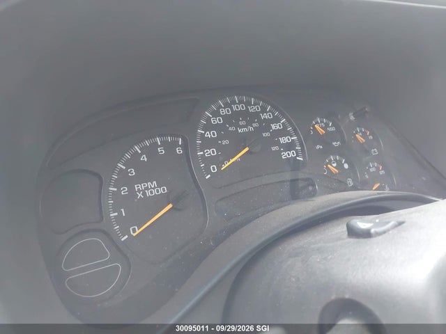 2005 Chevrolet Avalanche K1500 მანქანა იყიდება აუქციონზე, vin: 3GNEK12T25G125525, აუქციონის ნომერი: 30095011