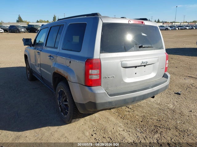 2015 Jeep Patriot მანქანა იყიდება აუქციონზე, vin: 1C4NJRAB8FD257741, აუქციონის ნომერი: 30100578