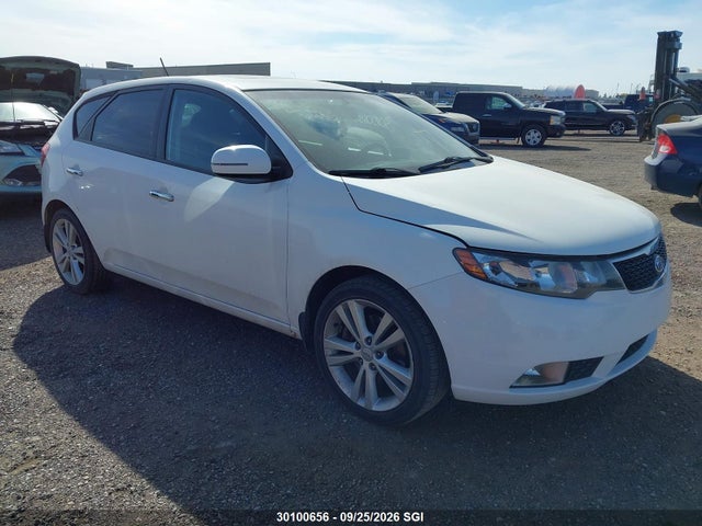 30100656 :رقم المزاد ، KNAFW5A39B5352026 vin ، 2011 Kia Forte Sx مزاد بيع
