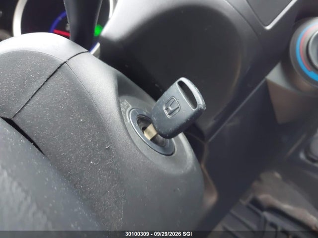 Продажа на аукционе авто 2008 Honda Fit, vin: JHMGD37468S807182, номер лота: 30100309