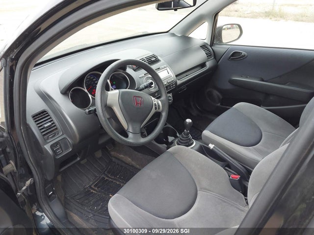 Продажа на аукционе авто 2008 Honda Fit, vin: JHMGD37468S807182, номер лота: 30100309