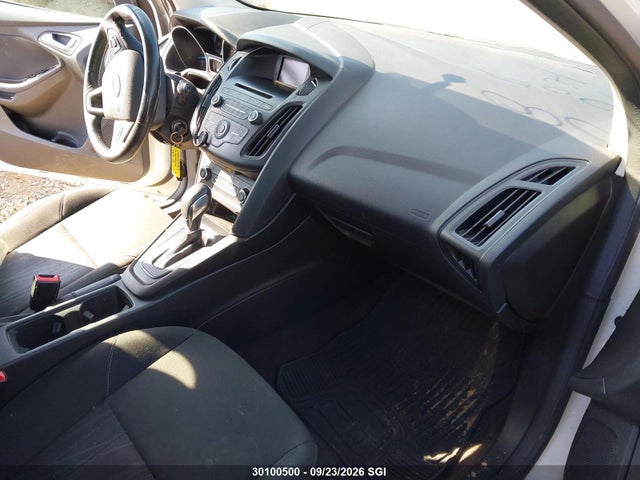 Продажа на аукционе авто 2017 Ford Focus Se, vin: 1FADP3K28HL305159, номер лота: 30100500