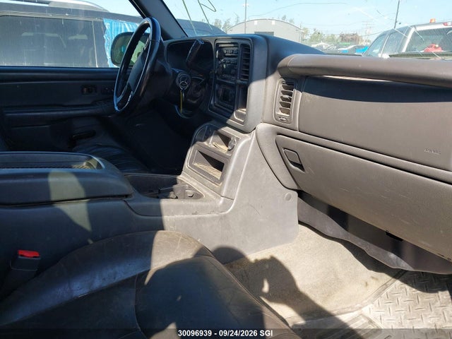 Aukcja sprzedaży 2004 Gmc Sierra K2500 Heavy Duty, vin: 1GTHK231X4F164064, numer aukcji: 30096939