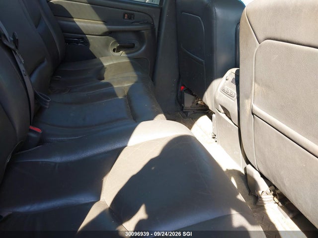 Aukcja sprzedaży 2004 Gmc Sierra K2500 Heavy Duty, vin: 1GTHK231X4F164064, numer aukcji: 30096939