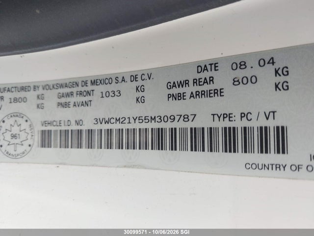 30099571 :رقم المزاد ، 3VWCM21Y55M309787 vin ، 2005 Volkswagen New Beetle Gls مزاد بيع