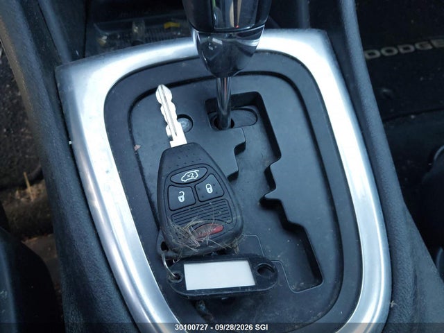 2013 Dodge Avenger Sxt მანქანა იყიდება აუქციონზე, vin: 1C3CDZCB2DN675624, აუქციონის ნომერი: 30100727
