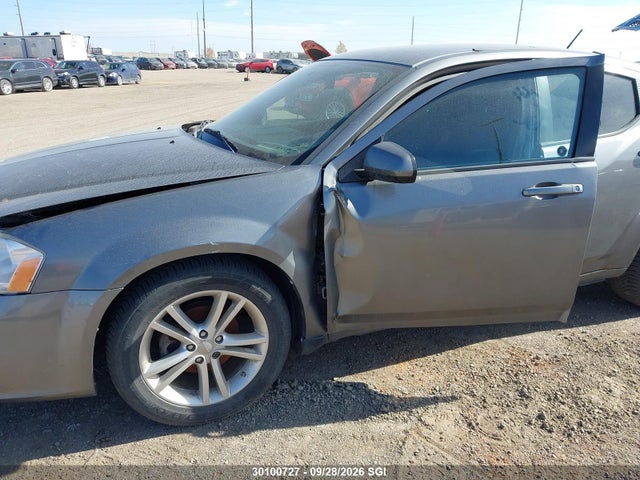 2013 Dodge Avenger Sxt მანქანა იყიდება აუქციონზე, vin: 1C3CDZCB2DN675624, აუქციონის ნომერი: 30100727