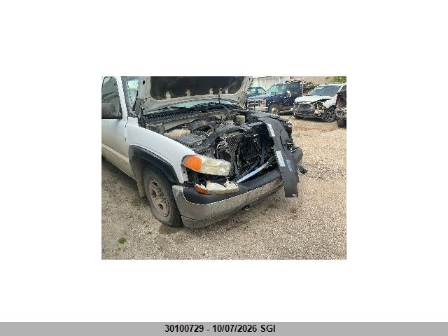 2000 Gmc New Sierra C1500 მანქანა იყიდება აუქციონზე, vin: 1GTEC14W1YE313672, აუქციონის ნომერი: 30100729